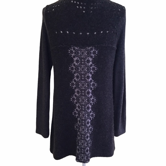 CLEARANCE /Make an offer! Free People Cardigan with Back Fabric Deta… - Picture 4 of 9